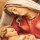 Grabkerze Rot 40h (Deckel Gold) - Maria mit Kind