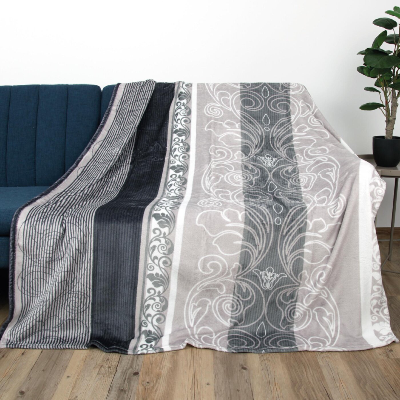Kuscheldecke 130 X 170 Cm | Microfaser Flanell Fleece | Marmorrosa 3D-Druck | Weich & Waschbar